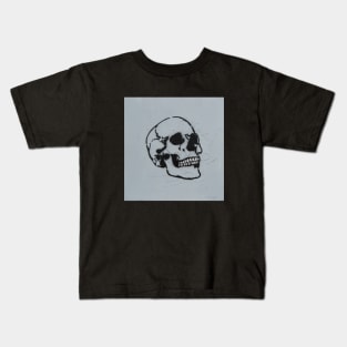 Skull with silver teeth (Skull Spray Art) skull merch Kids T-Shirt